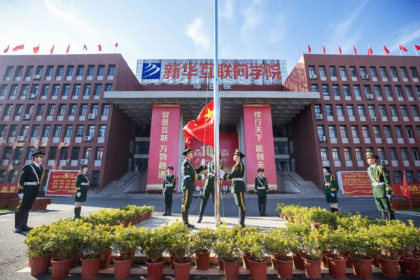 完爆UI设计，0基础入门UI设计要考虑什么？