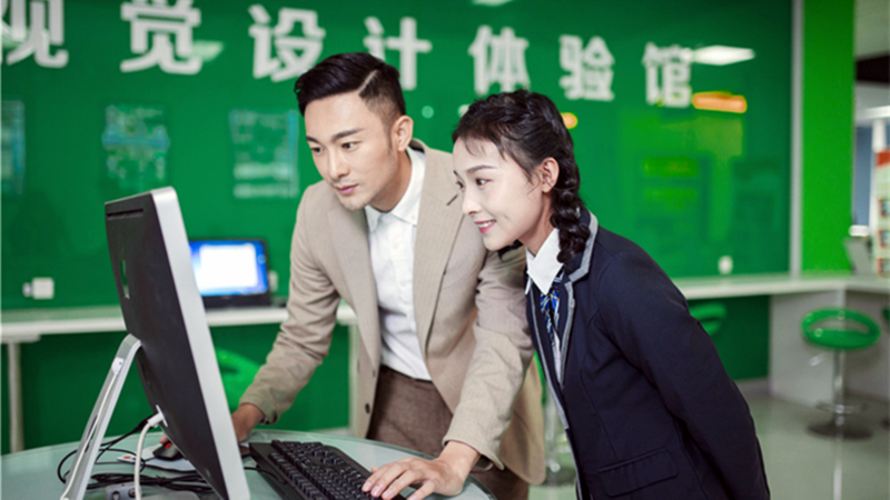 中国网民超10亿，数字传媒设计蓬勃发展！专业人才未来可期！
